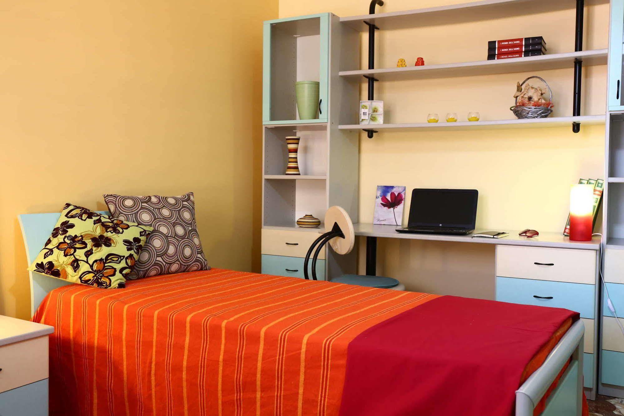 Il Giardino Delle Calendule B&B Solarino Extérieur photo